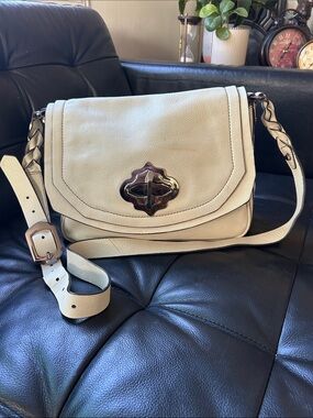 YANY Cream Leather Crossbody with Decorative Turn-Lock and Braided Strap